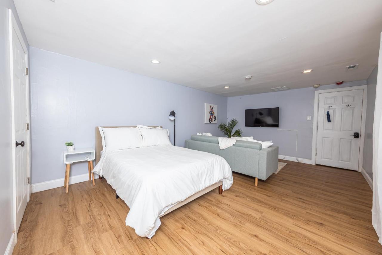 Green Street Apartment